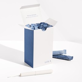 LOLA Tampones 100% algodón orgánico con aplicador de cartón, 36 unidades (2 paquetes de 18) - Tampones regulares, productos de higiene femenina para la menstruación, productos aprobados por la HSA y