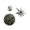 Green Weed Ganja Bong Marajuana Metal Pin Badge Leaf