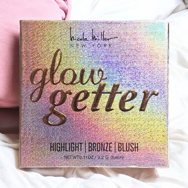 Eyeshadow Nicole Miller Glow Getter Highlight, Bronze, Blush .11 oz