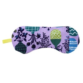 Natural Materials Hinyari with the Power of Salt Warm Mung Beans Salt Eye Pillow Base Purple 8.3 x 3.5 x Thickness 0.4 inches (21 x 9 x 1 cm) Relaxing with the scent of lavender and chamomile for your skin is gentle on the skin and moisturizing cotton ma