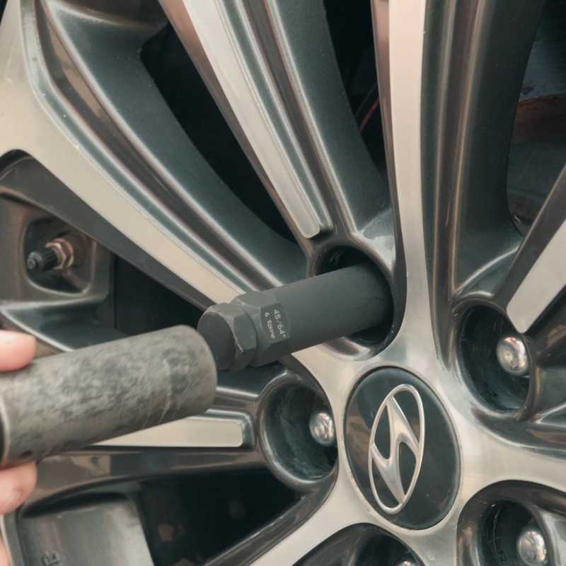 ABN Wheel Lock Removal Tool Kit Lug Nut Key Set