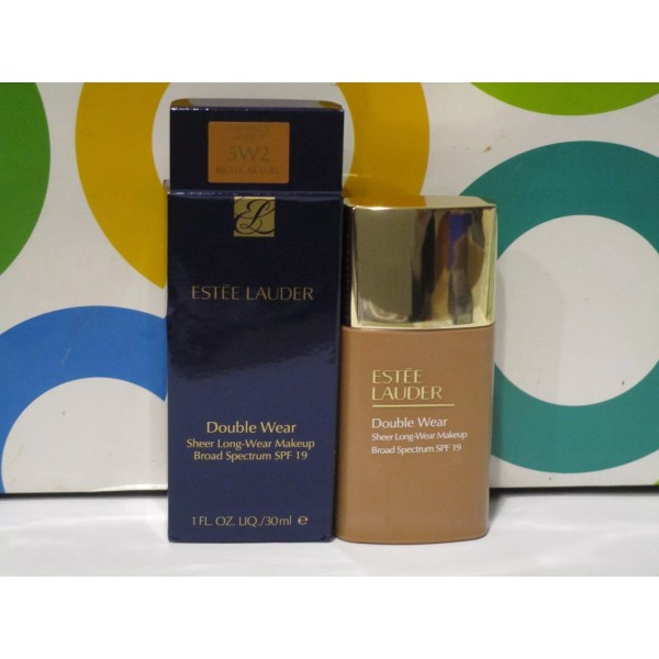 ESTEE LAUDER ~ MAQUILLAJE TRANSPARENTE DE USO LARGO DOBLE ~