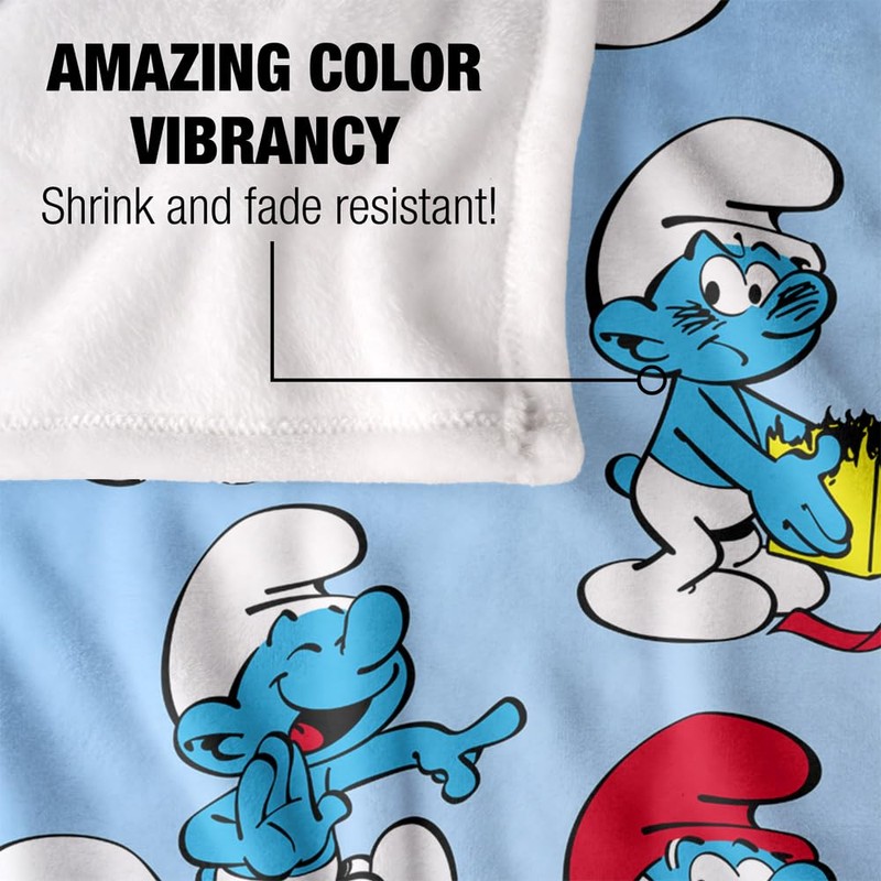 The Smurfs Blanket, 60"x80" Smurfs All Over Silky Touch Super