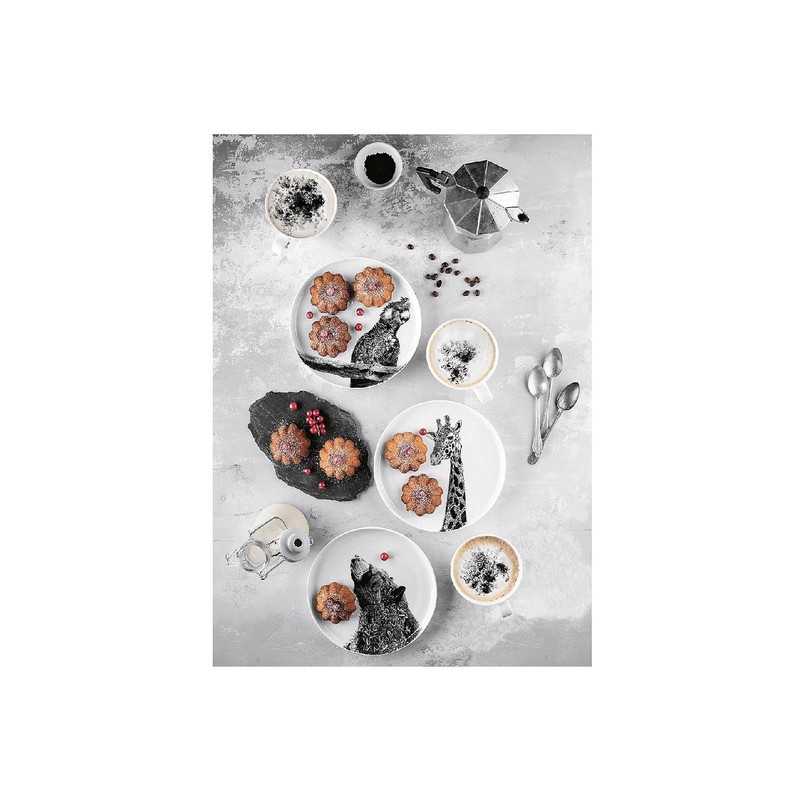 Maxwell & Williams DX0531 African Lion Plate - Black and