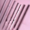 Delineador En Plumin Negro Ultra Fine Eyeliner Pink Up Acabado