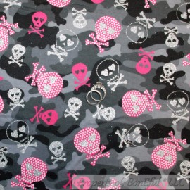 Unbranded BonEful Fabric FQ Cotton Flannel Quilt Gray Pink B&W Retro Camo Small Skull Head