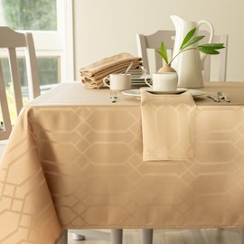 Benson Mills Chagall Mantel de Tela a Prueba de derrames, Trigo, 52X70, 1