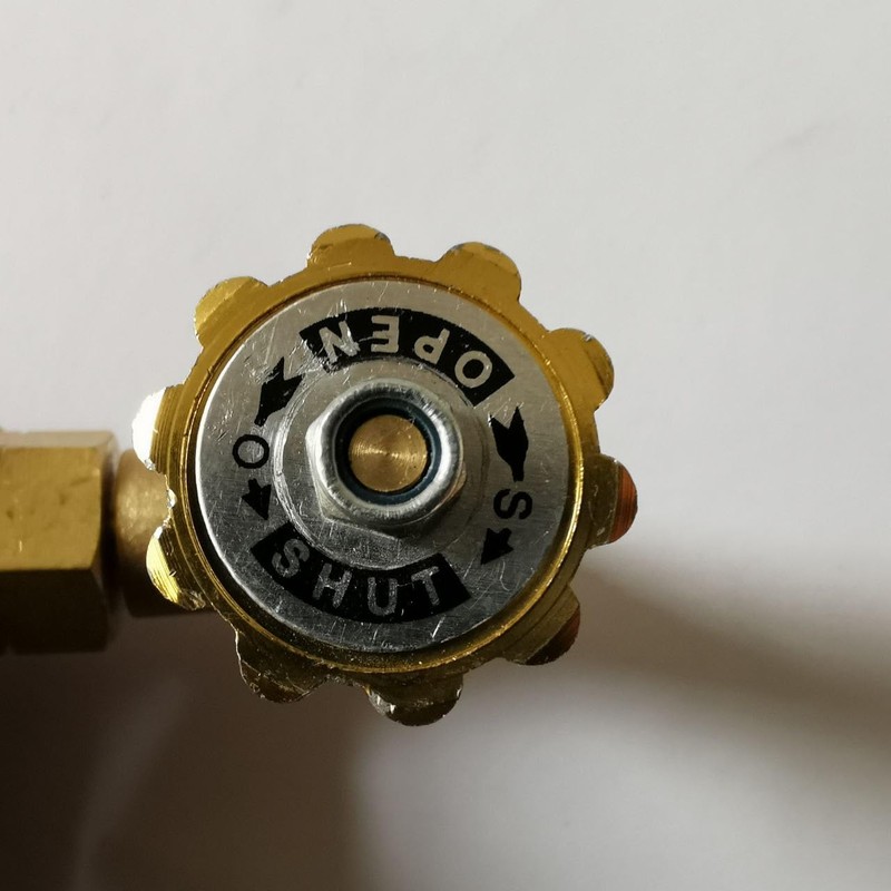 SZH Gas Regulating Valve 1/4 Inch Brass for Regulating Gas
