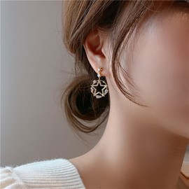 Yheakne Boho Crystal Star Drop Earrings Gold Cz Pentagram Dangle Earrings Vintage Hollow Star Earrings Rhinestone Northstar Stud Earrings Jewelry for Women and Girls