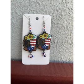 Unbranded Country Livin’ Dangling Earrings Happy 4th
