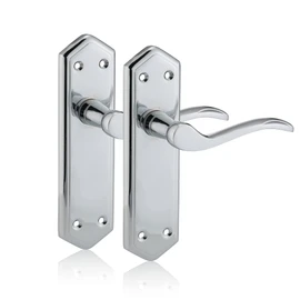 XFORT Chrome Elegance Range Polished Chrome London Suite Lever Latch Handles, Polished Chrome Long Backplate Door Handles, Contemporary Design for Internal Wooden Doors (1 Pair)