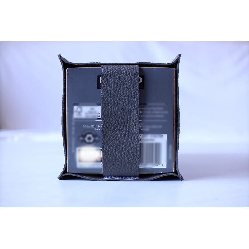 Tissue Box Cover Holder, Square with Bottom Belt by Carrot's
