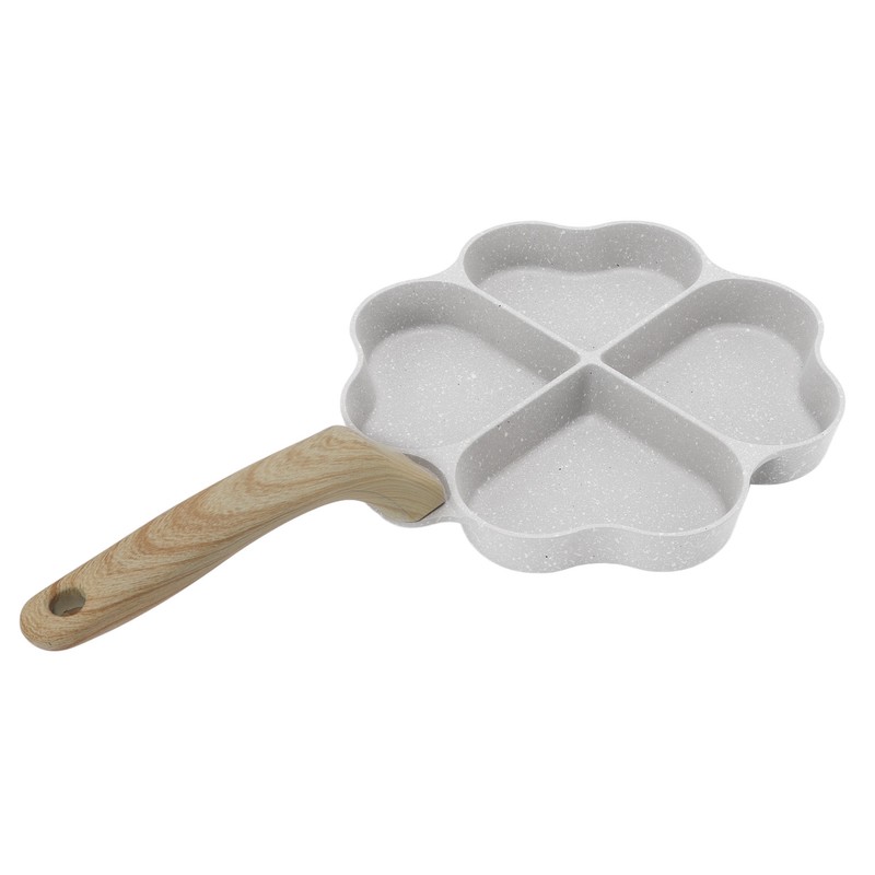Egg Frying Pan Nonstick Heart Shaped 4 Cup Uniform Heating