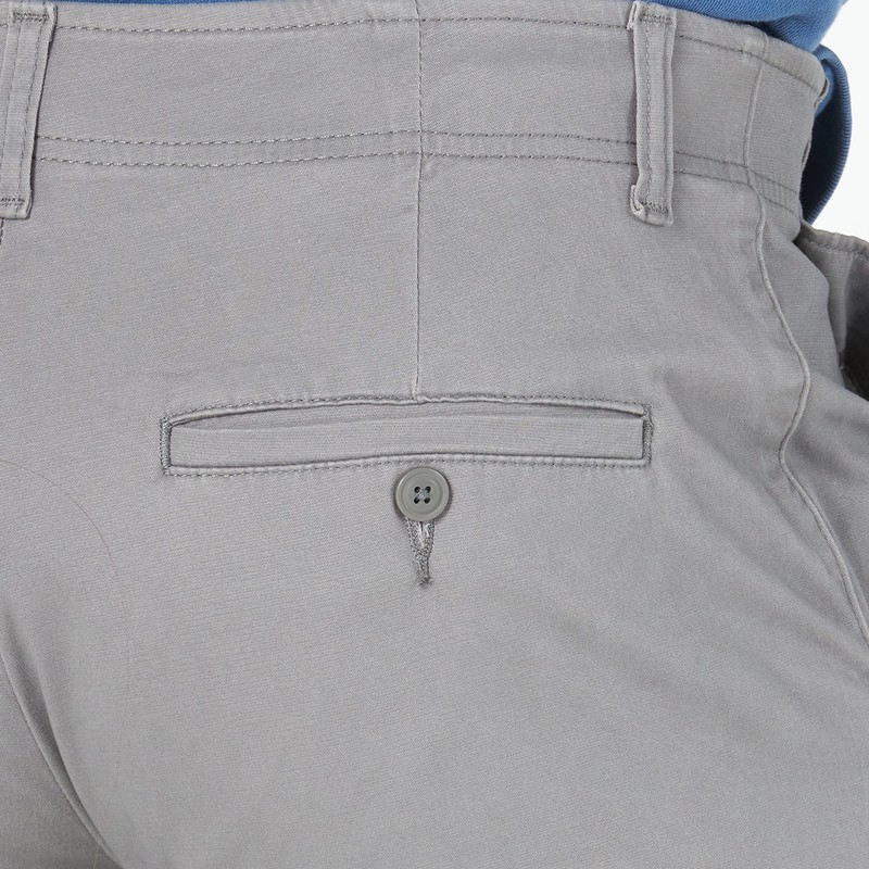 LEE Men's Performance Series Extreme Comfort Short, Iron, 42