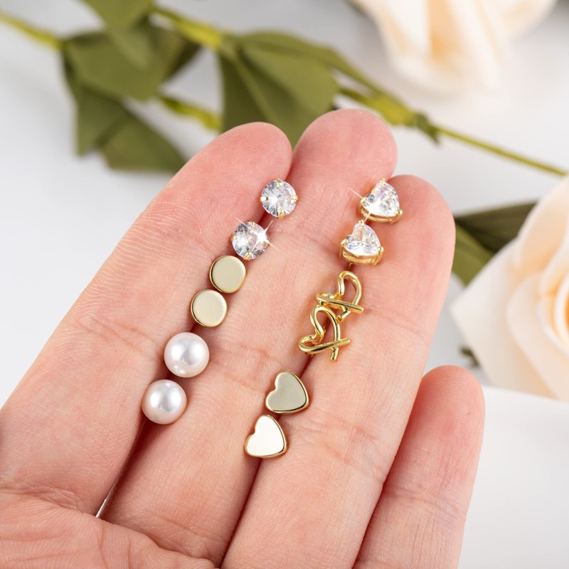 Juego de aretes para múltiples piercings chapados en oro de