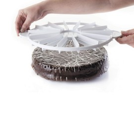 Lacor 68513 Tagliatorte, in gleiche Portionen geschnitten, 14 - 16 Pezzi