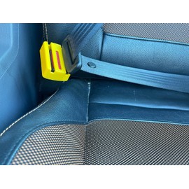 HowseHold Seat Belt Buckle Guard Cover 2 Pack & 4 Release Keys | Universal Fit, Prevents Kids & Disabled Passengers Unbuckling Seat Belts (2x Yellow Buckle Guards)