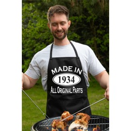 Print4U Made In 1935 90th Birthday BBQ Cooking Funny Novelty Apron Black