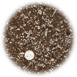 Gardenera Moisture Control Potting Mix - Perfect for Indoor and Outdoor Container Gardening! - 5 Quart