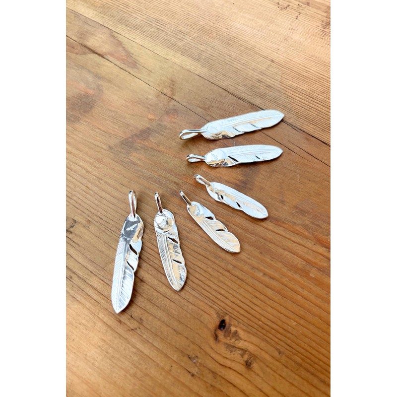 Gorokuro 925 Silver Feather SV Feather Top Silver Pendant 1