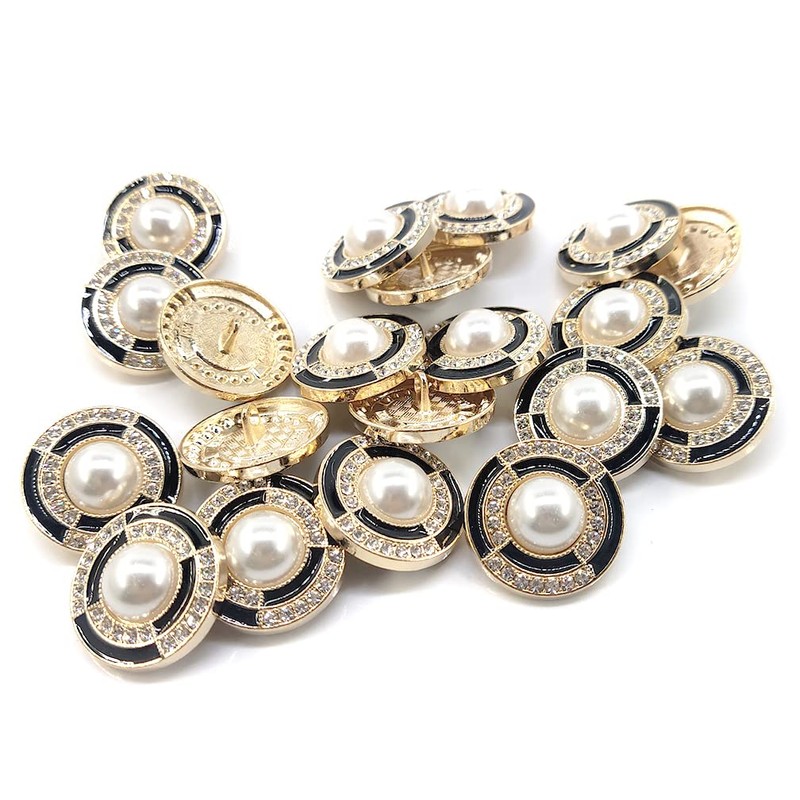 Craftisum 20 pcs Vintage Shield Shape Black Enamel Metal Sewing