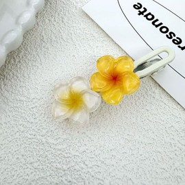6Pcs Plumeria Flower Hair Clips 2 Colors Mini Flower Hair Barrettes Hawaiian Flower Duckbill Clips Alligator Hairpins Hair Accessories for Bridal Summer Beach (White Yellow+White Purple)