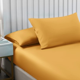 Moonlight Bedding King Size Fitted Sheets - 25cm Deep King Ochre Fitted Bed Sheets - Soft Brushed Fabric Shrinkage, Wrinkle free And Fade Resistant Easy Care Bed Sheet (152 x 200 Cm)