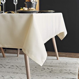 HSYLYM Outdoor Table Cloth Rectangular Polyester Washable,Waterproof Table Cloth for Indoor and Outdoor,Champagne,135x210cm(53x83in)