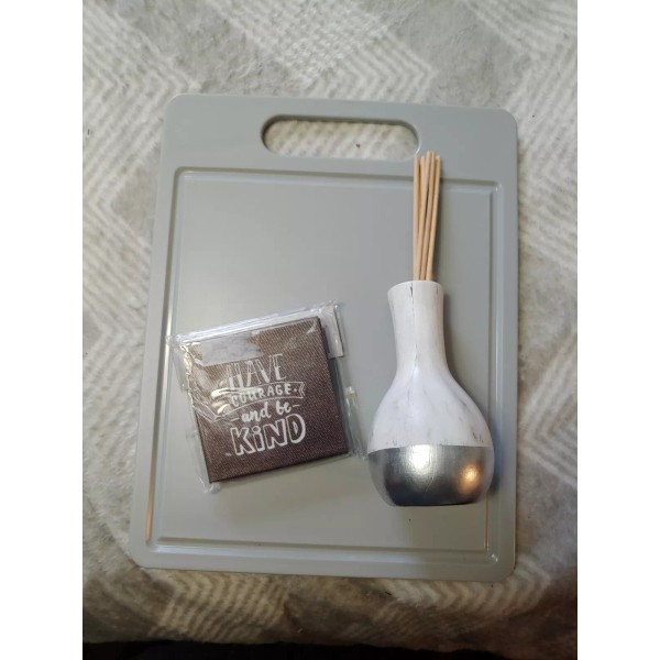 Cutting Board, Marble Diffuser, Magnet Set