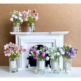 Miniature flower  in Glass Vase Dolls House Bunch Flowers Pot dollhouse 1:6 1:12 - Short vase pink 1 pcs