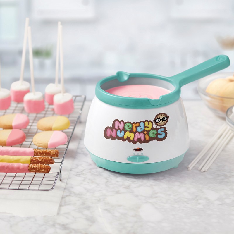 ROSANNA PANSINO by Wilton Nerdy Nummies Candy Melting Pot -