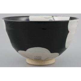 Seto Ware 伍 Spring Kiln Rice Bowl Large 天目 Camellias (Black) 127 – 0035
