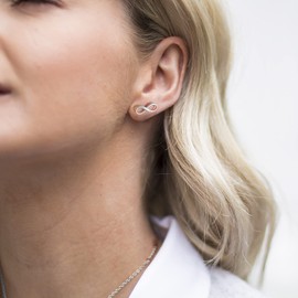 Hot Diamonds Infinity Sterling Silver 1pt Diamond Earrings, 14-mm