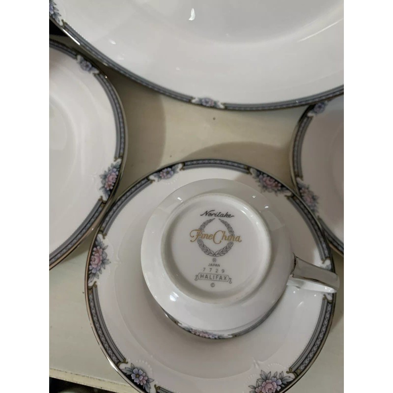 Noritake Halifax 5 Piece Place Setting 7729