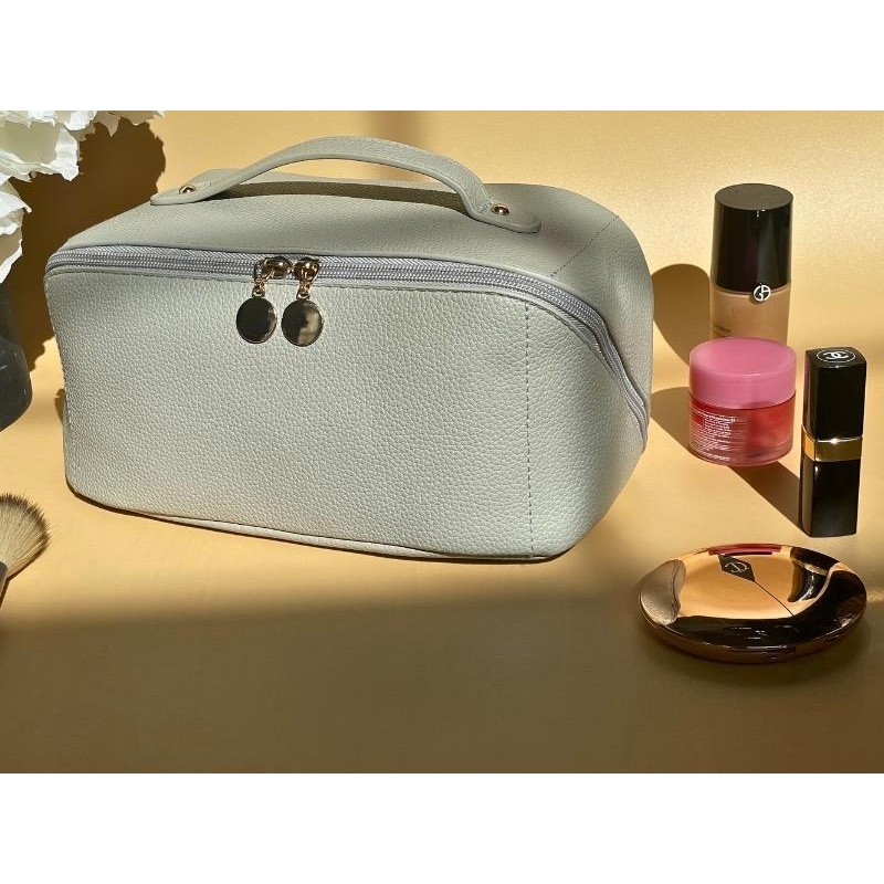 Large Capacity Travel Cosmetic Bag, Travel Makeup Bag, Opens Flat