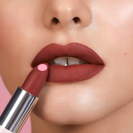 Avon Hydramatic Labial Hidratante Con Ácido Hialurónico 3,6g Acabado Mate Color Hydra Fawn                                                            