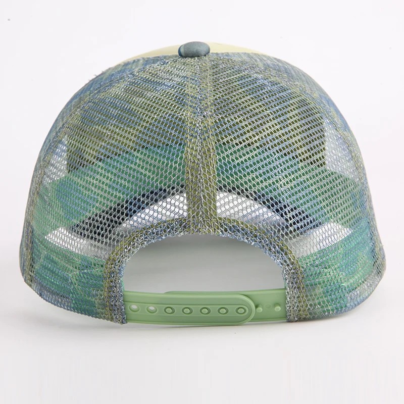 High Quality Animal Embroidery Patch Printed Logo Sports Trucker Hat