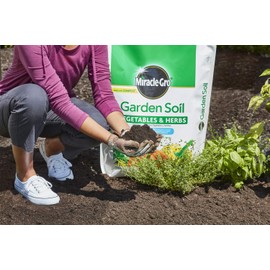 Miracle-Gro Garden Soil Vegetables and Herbs 1.5 cu ft