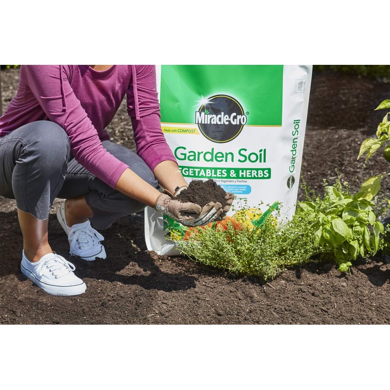 Miracle-Gro Garden Soil Vegetables and Herbs 1.5 cu ft