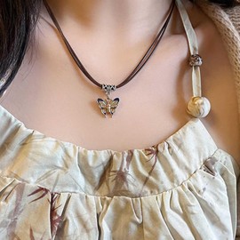 Xmsrn Vintage Layered Brown Suede Necklace Crystal Butterfly Pendant Necklace Butterfly Choker Necklace Short Brown Cord Necklace Boho Suede Choker Necklace for Women, Zinc, No Gemstone