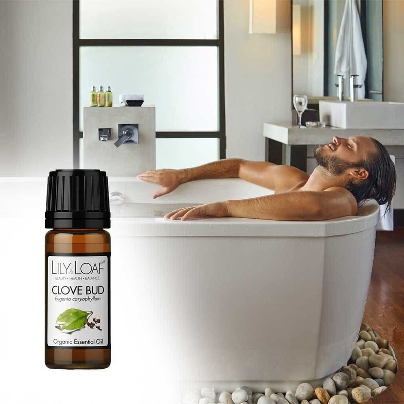 Lily & Loaf Clove Bud Organic Essential Oil (Eugenia caryophyllata)