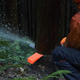 GANAZONO 6-Inch Plastic Felling Wedges for Tree Cutting 2-Pack Logging Tool Spiked Design for Enhanced Stability and Precision in Woodcutting