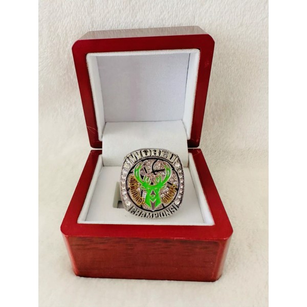 EBSportsRings.com 2021 Milwaukee Bucks Ring Championship Ring W Box, SHIP