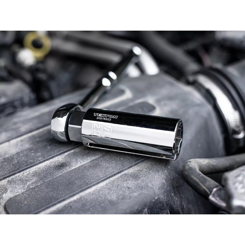 Tekton Oxygen Sensor Socket, 3/8 Inch Drive x 7/8 Inch