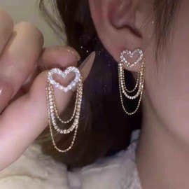 Inateannal Vintage Rhinestone Heart Earrings Crystal Chain Tassel Earrings Gold CZ Heart Tassel Earrings Hollow CZ Heart Stud Earrings Jewellery for Women and Girls, Zinc, No Gemstone