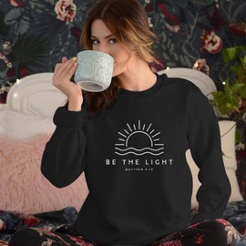 Sulayesh Christian Be The Light Sweatshirts for Women Religious Faith Jesus Bible Verse Graphic Shirts Loose Pullover Tops (Black,M)