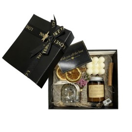 English Pear & Freesia Candle and Reed Diffuser Gift Set with – Long-Lasting Botanical Fragrance for Home Aromatherapy, Elegant Décor & Gift Box