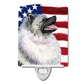 Caroline's Treasures SS4051CNL USA American Flag with Keeshond Ceramic Night Light Compact, UL-Certified, Ideal for Bedroom, Bathroom, Nursery, Hallway, Kitchen, 6x4x3, Multicolor