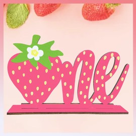 Wooden Strawberry One Letter Sign Wooden Table Center Shortcake Strawberry Theme 1st Birthday Shower Party Decoration Photo Props One in Party Supplies for Baby Shower。