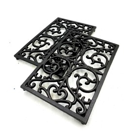 Delightful rectangular decorative cast iron trivet - ideal to protect your table!